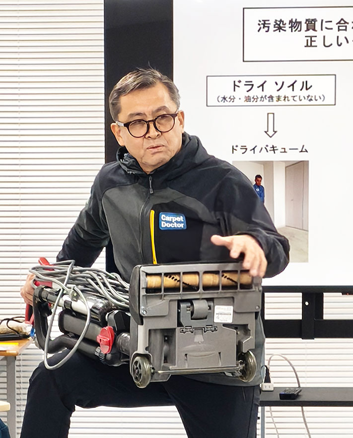 カーペットクリーニング(日常作業編)
